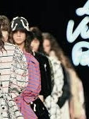 2025 Paris Fashion Week: Smart Fashion