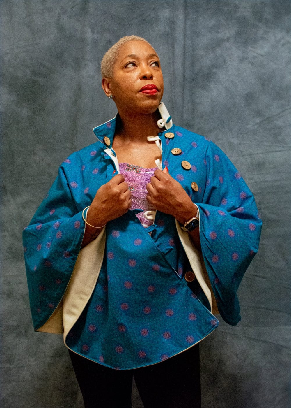 Bola Nangabe Women's Coat One size Reversible Khawa Cape - Blue