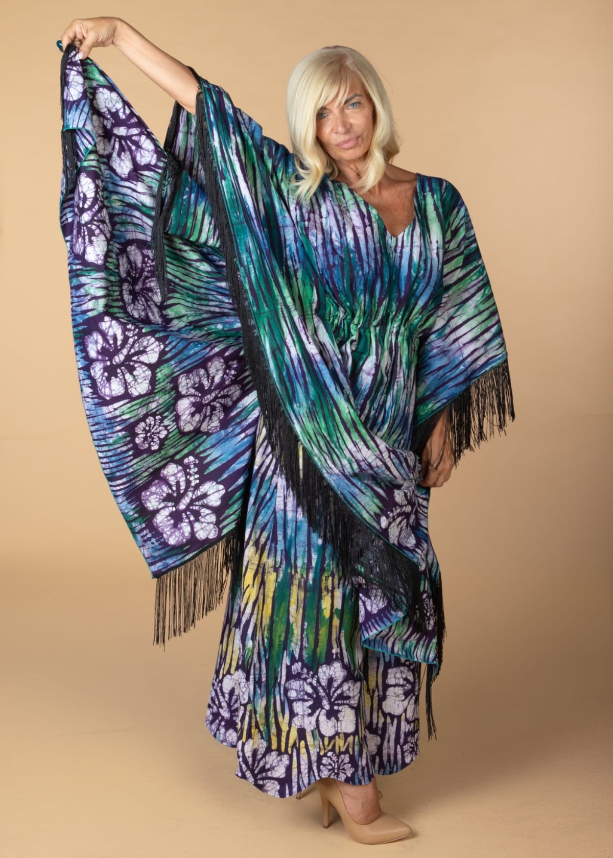 Nyny Ryke Bubus & Kaftans Daria, V-Neck Turquoise Fringed Batik Kaftan Dress