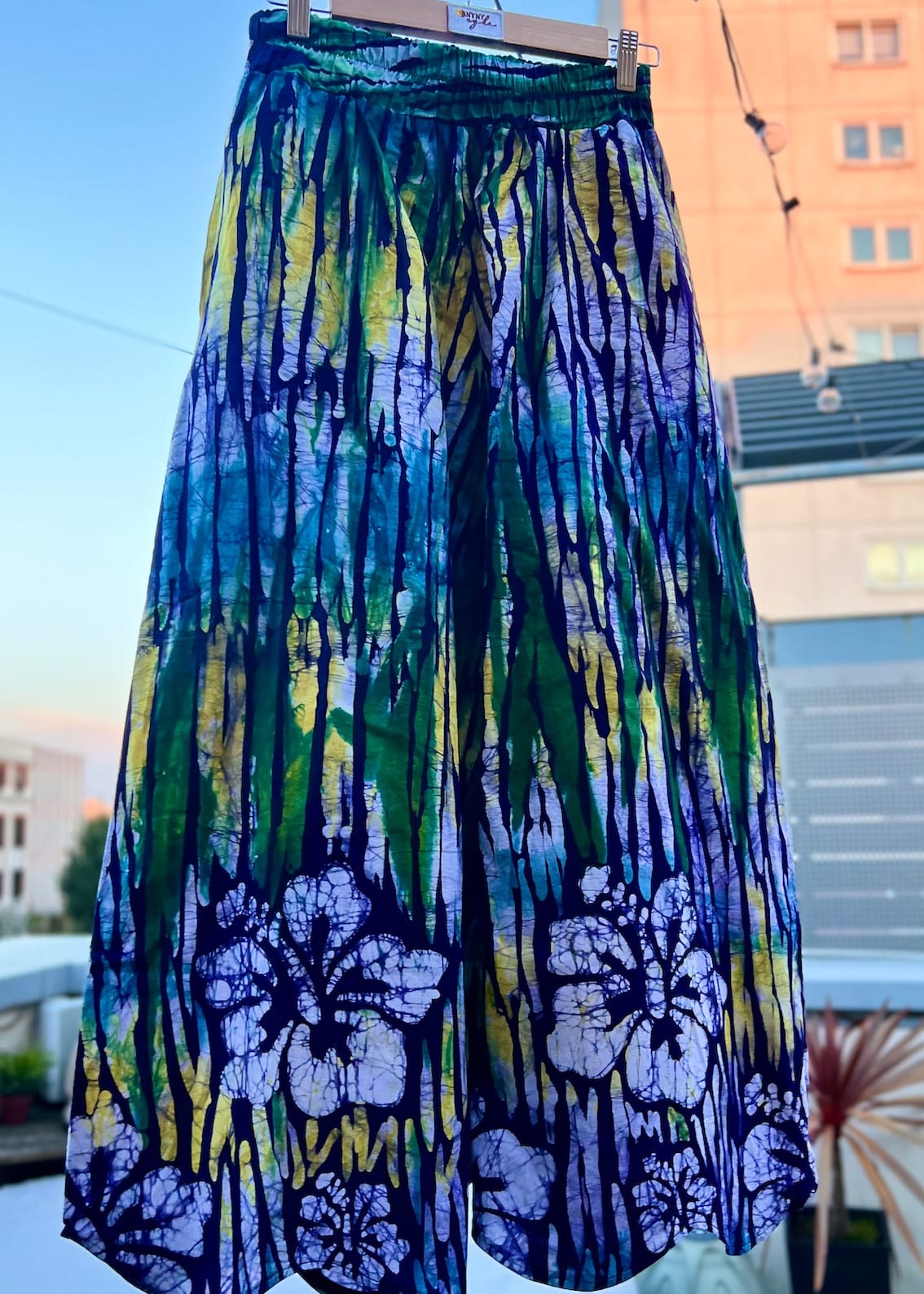 Nyny Ryke Trousers & Jeans FRIDA SH, Turquoise floral Batik Palazzo Trousers