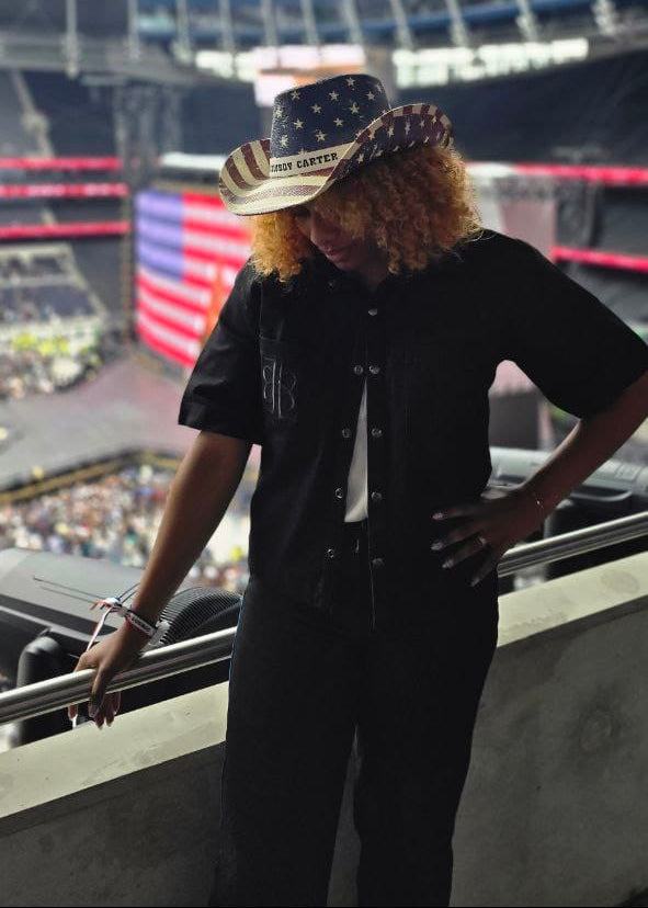 IN MY CLOSET with Lys Conceicao