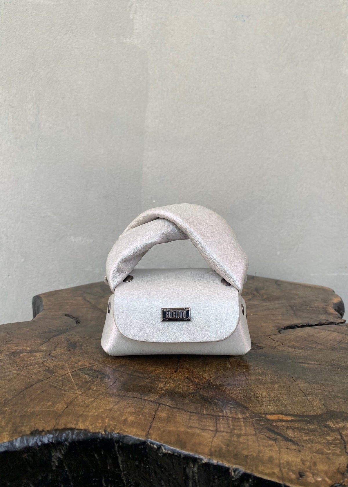 Lily Micro Mother of Pearl Smooth Grain - White - Bags - African Fashion by Aaboux