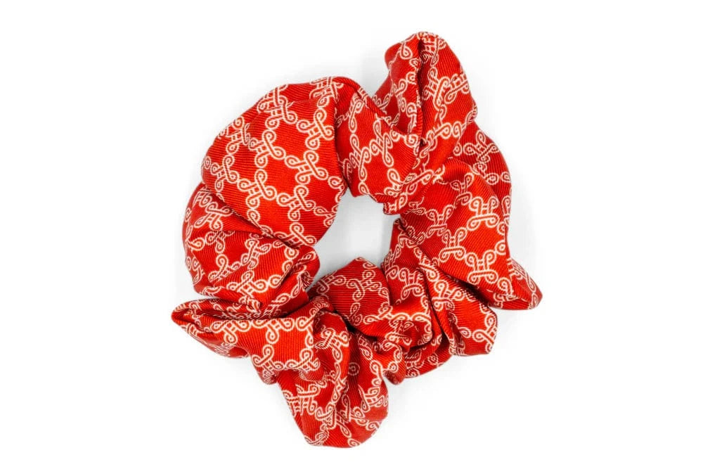 ADINKRA Scrunchie Mpatapo Silk Scrunchie (White on Red)