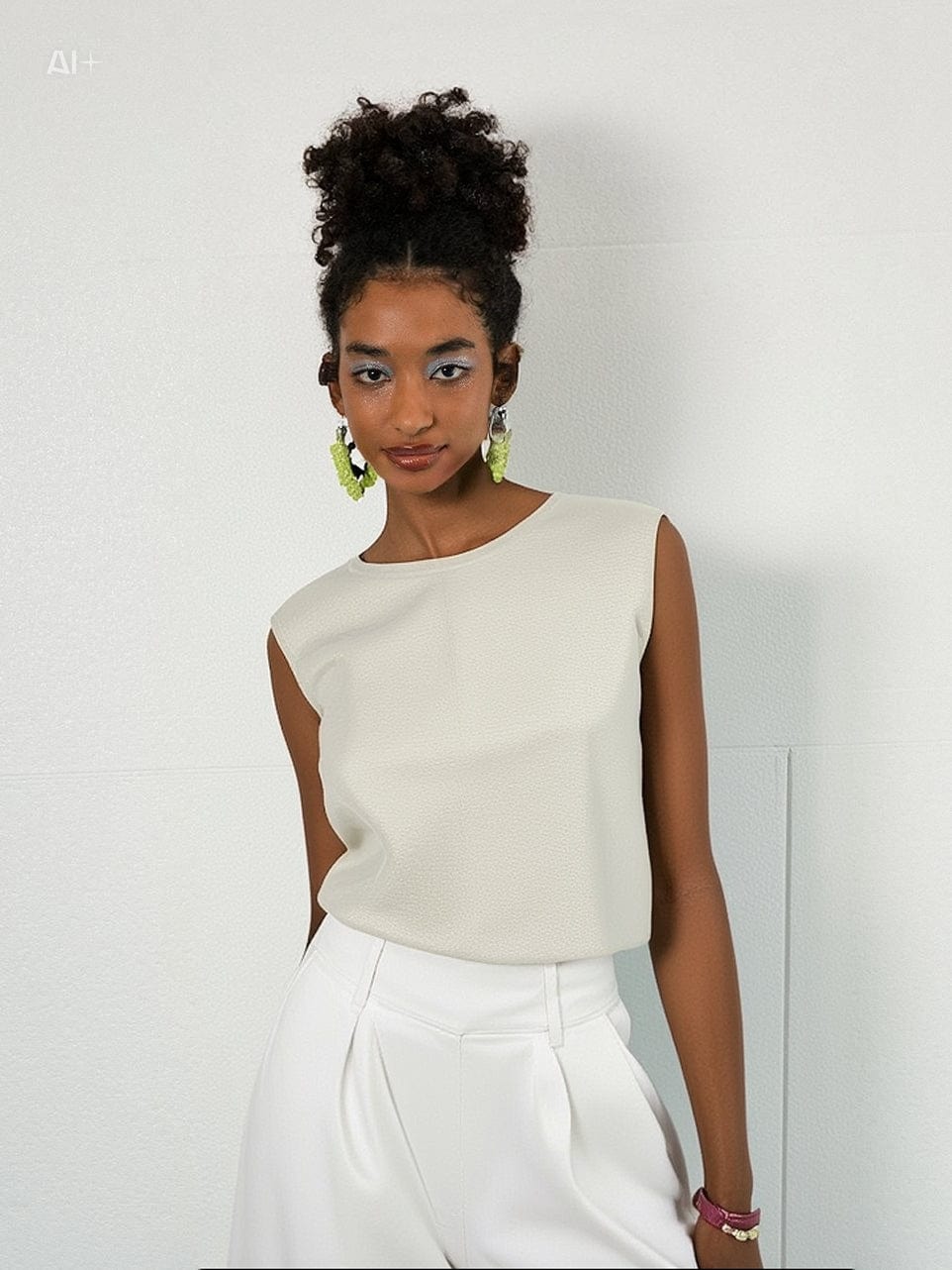AWÉK Tops Sisi Eko Criss Cross Top