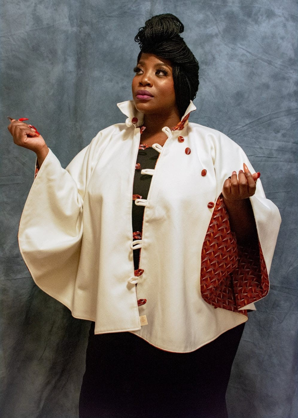 Bola Nangabe Coat Reversible Khawa Cape - Cream