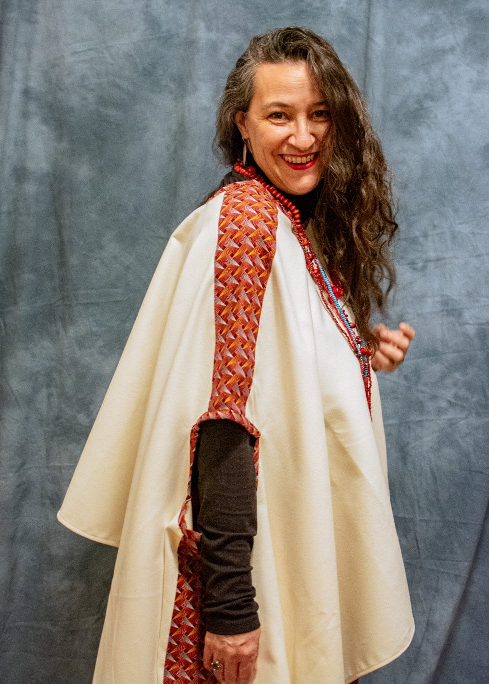 Bola Nangabe Women's Coat Ngwedi Cape