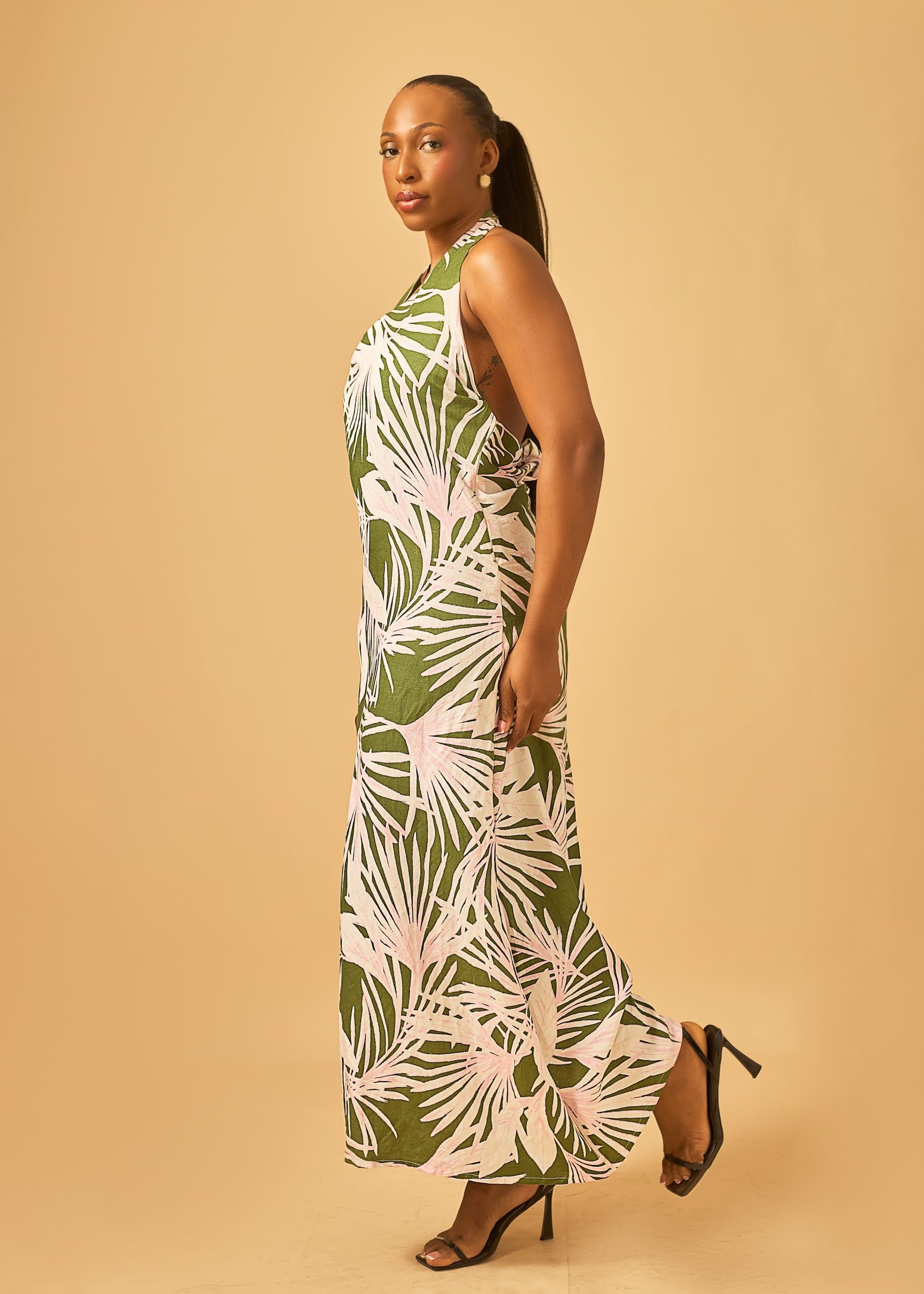 Gloria & Co Women's Dress Sable halter-neck