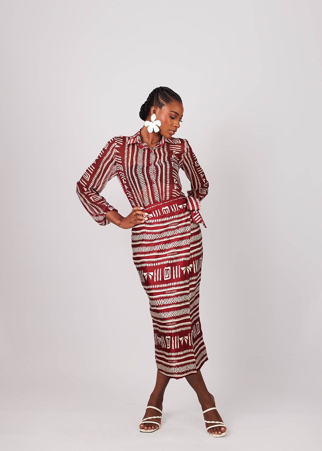 Kwelaku Co-Ord Set Monogram Geometric Mid Wrap Set