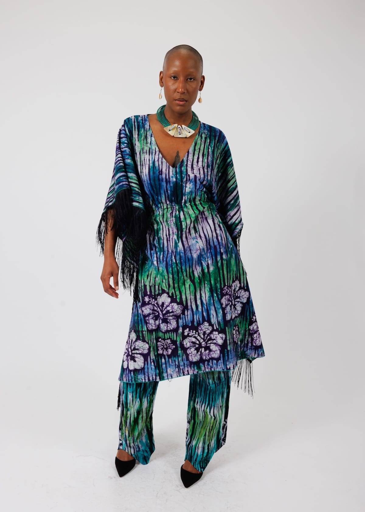 Nyny Ryke Bubus & Kaftans Daria, V-Neck Turquoise Fringed Batik Kaftan Dress