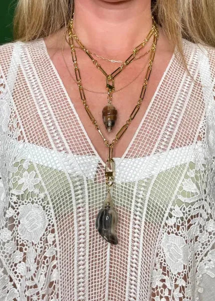 Obumu Earrings Bahari Conch Charm