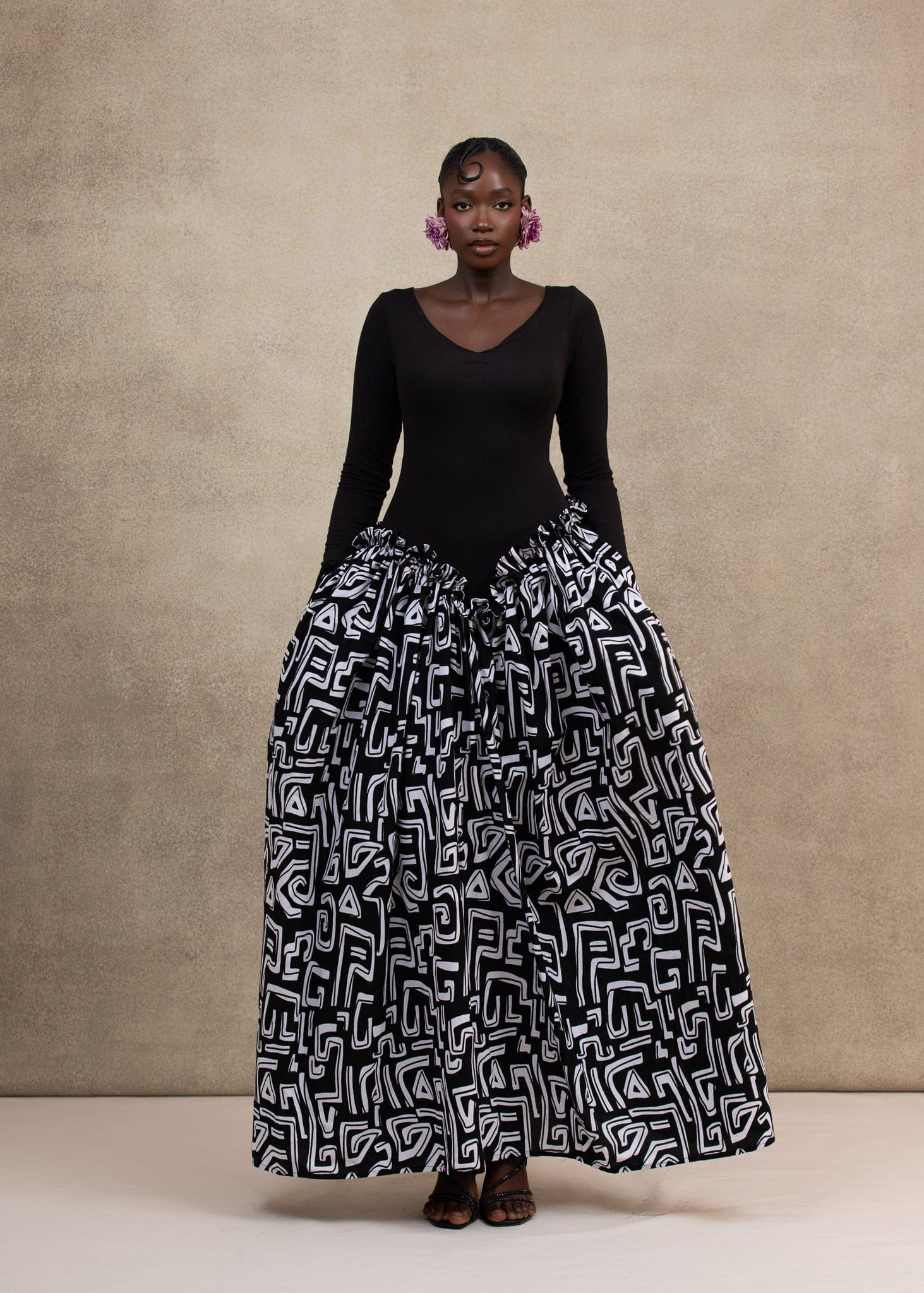 Ruks à la mode Dress Vee Dress